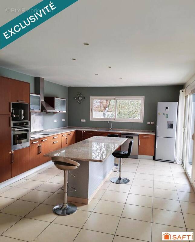 Photo 1 - Maison à NAY