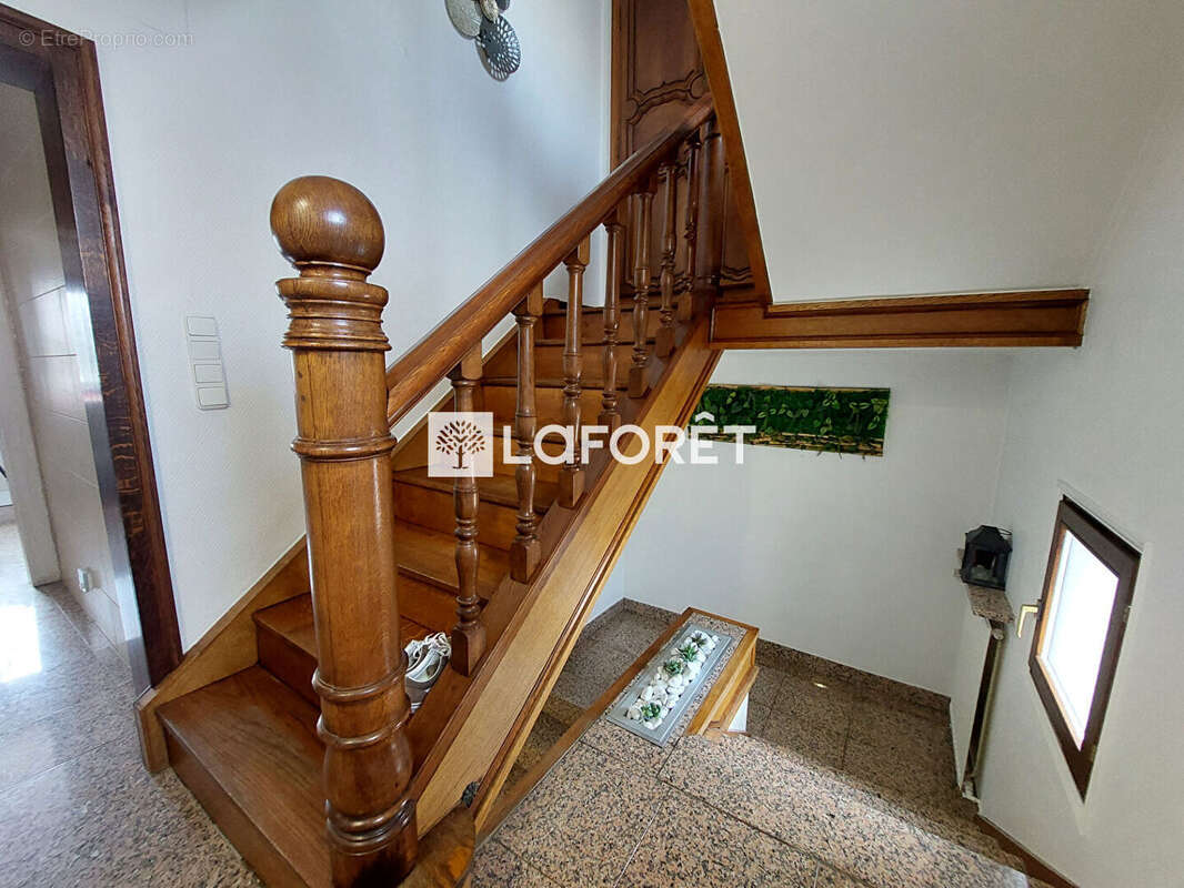 Appartement à AUDUN-LE-TICHE