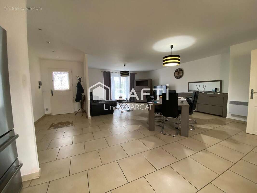 Photo 6 - Maison à SAINT-ETIENNE-DE-FOUGERES