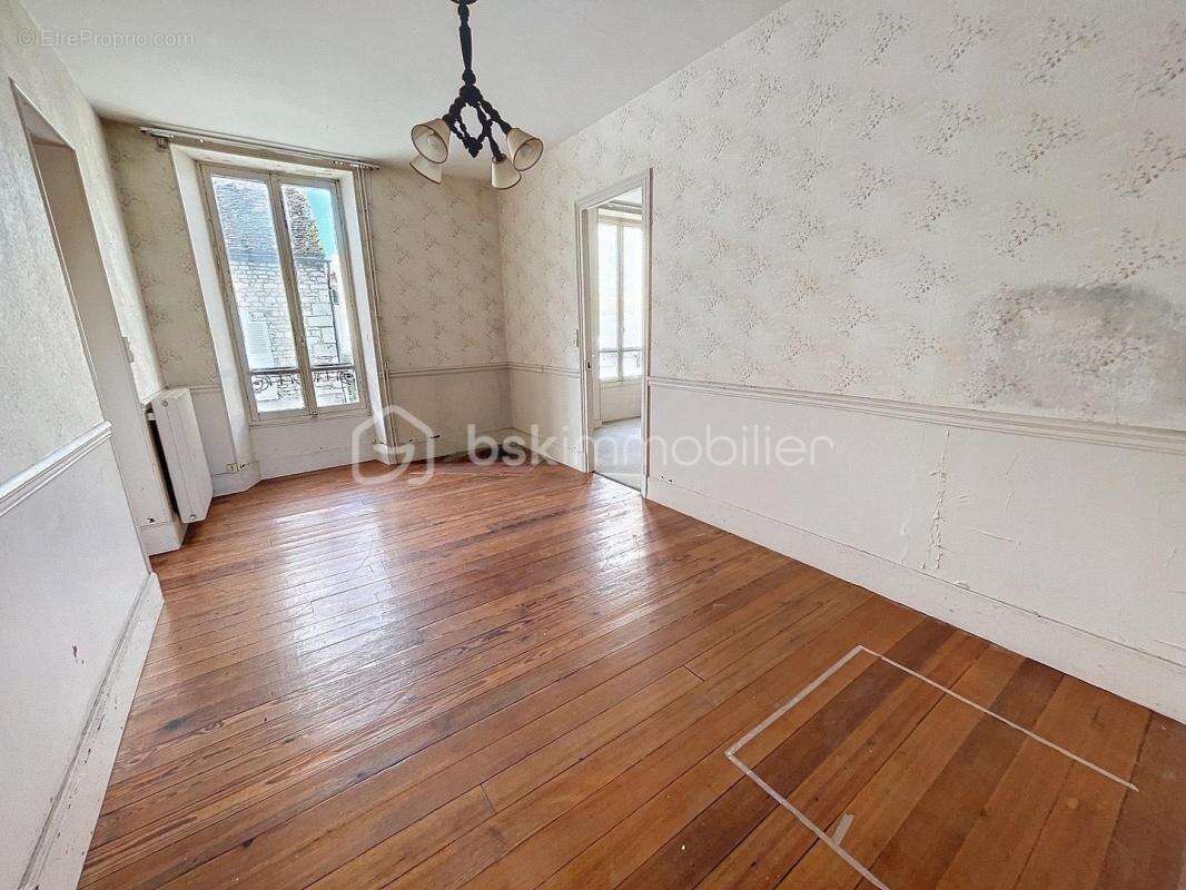 Immeuble avec deux appartements a renover - photo 3