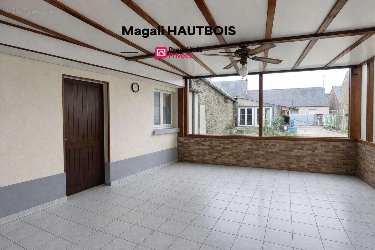 Maison à SAINT-HILAIRE-DU-HARCOUET