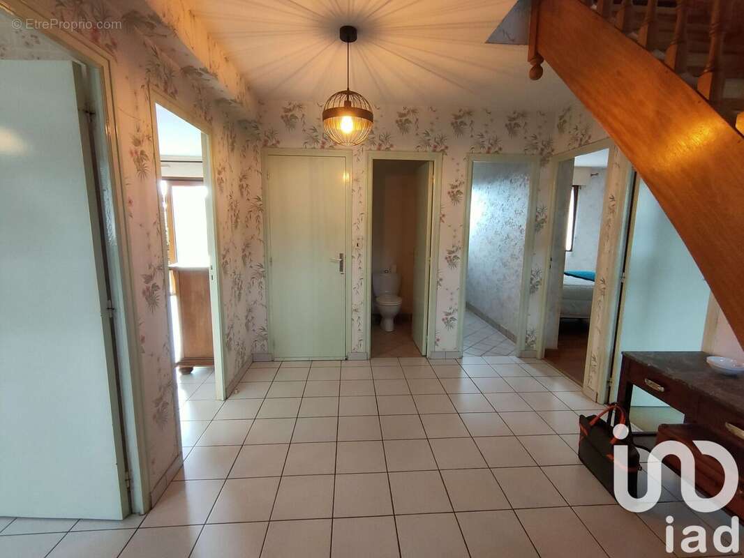 Photo 2 - Maison à MONTOURS