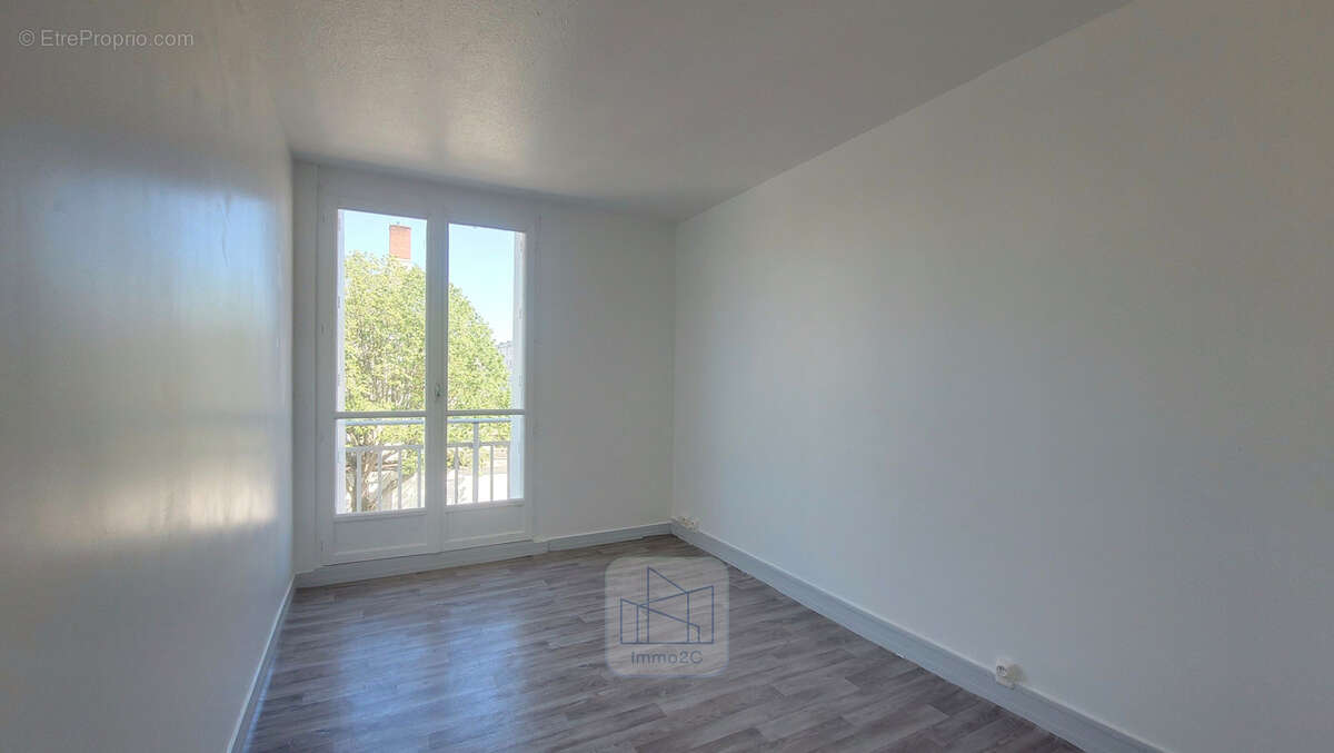 Appartement à REZE