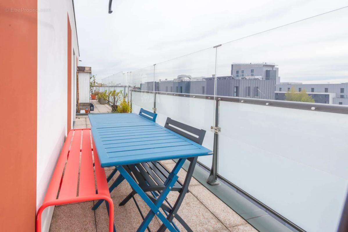 Appartement à COLOMBES