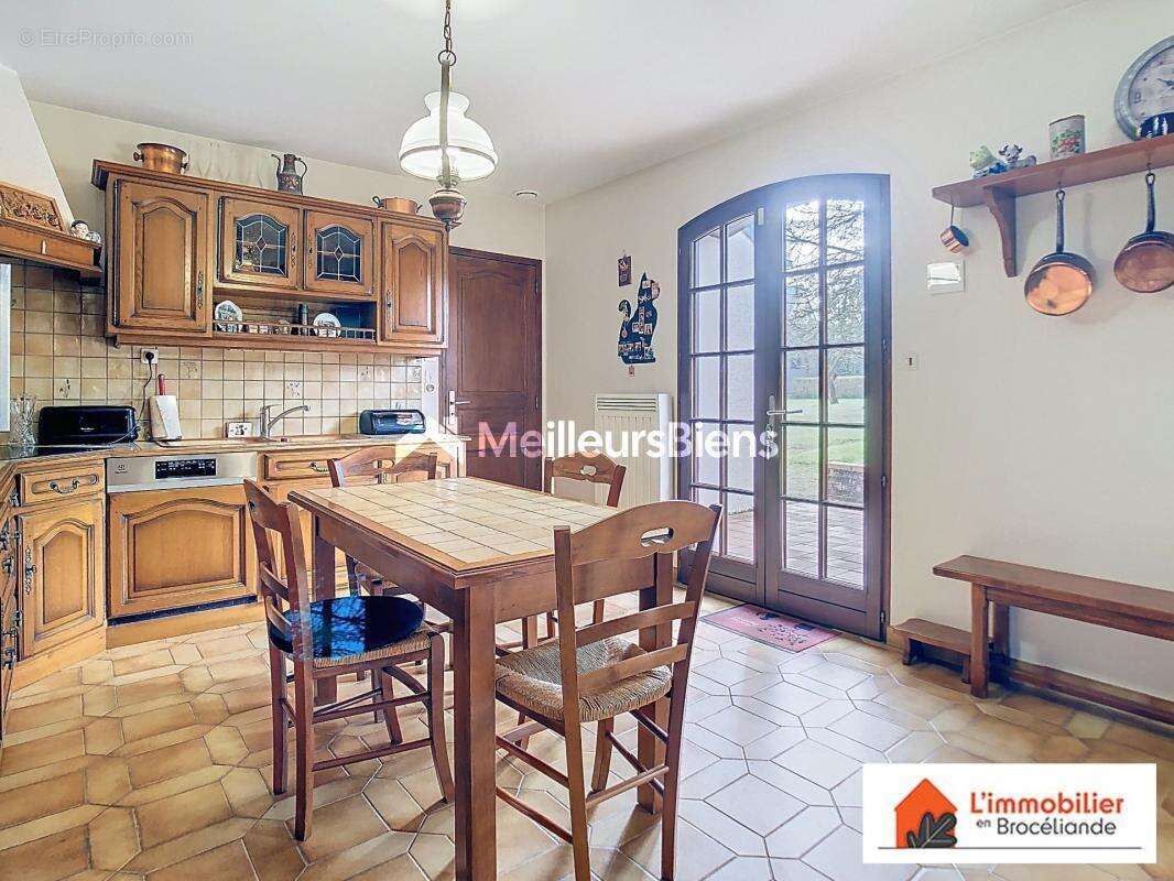 Maison à PLELAN-LE-GRAND