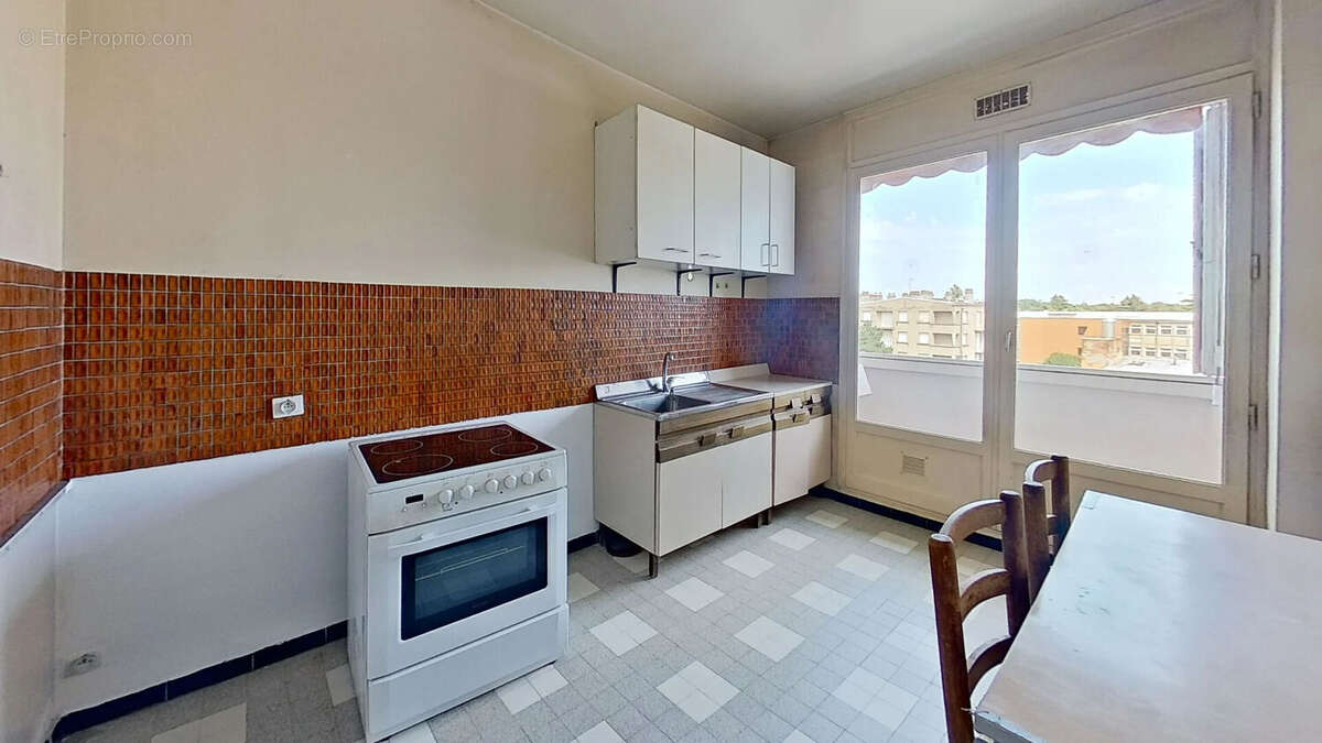Appartement à LYON-8E