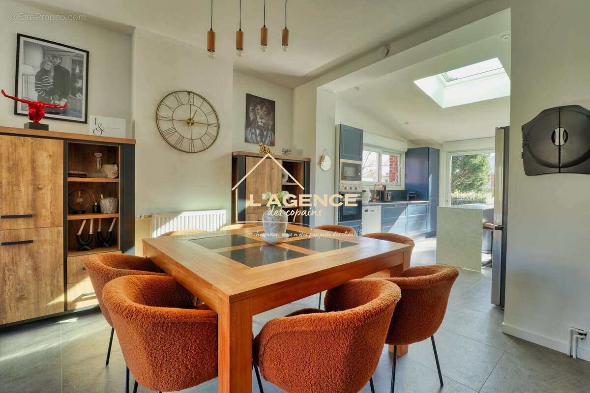 Maison à HAZEBROUCK