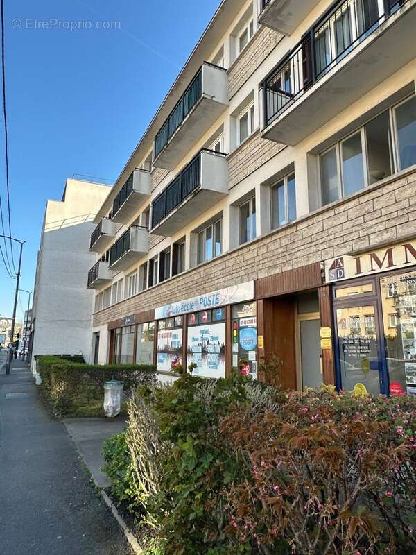 Appartement à LE BLANC-MESNIL