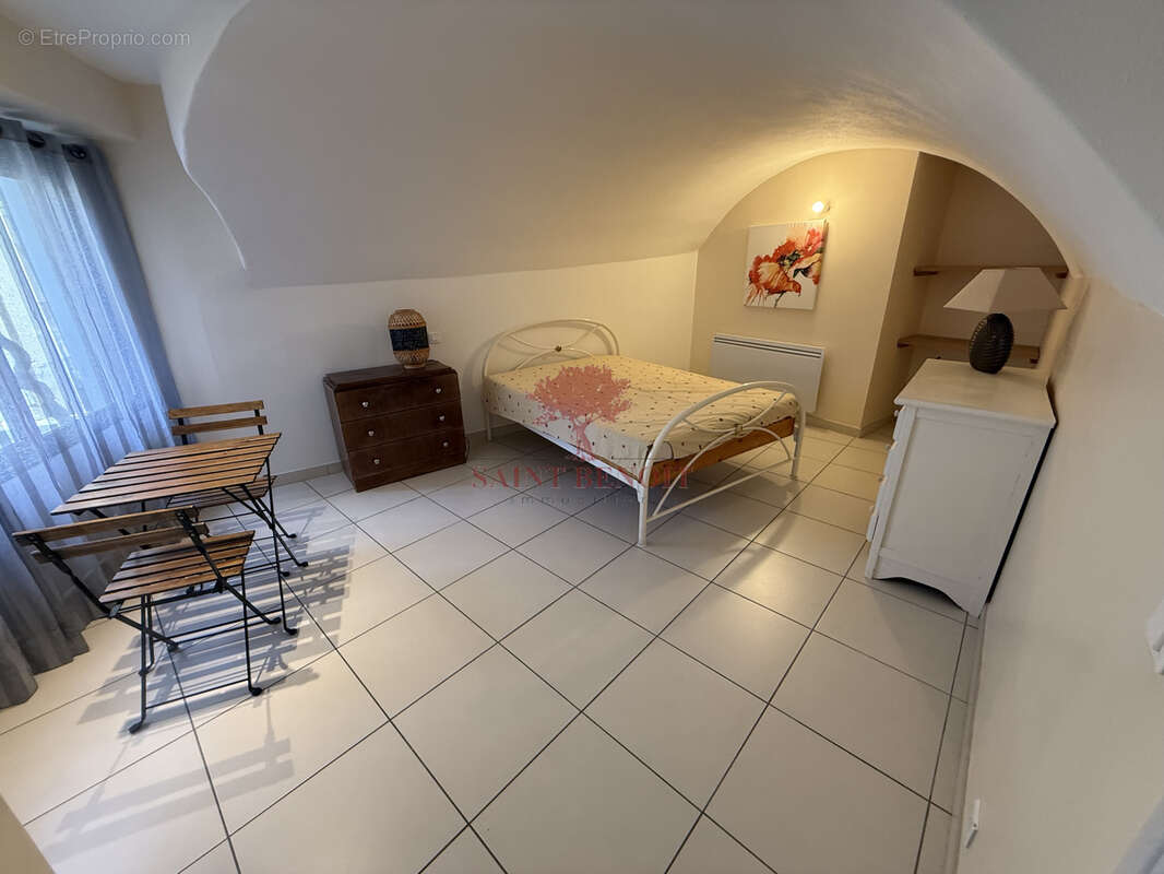 A vendre maison de village avec garage saint-saturnin de lucian - photo 18