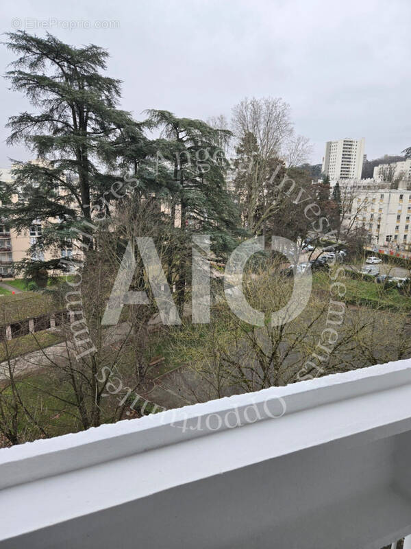 Appartement à TASSIN-LA-DEMI-LUNE