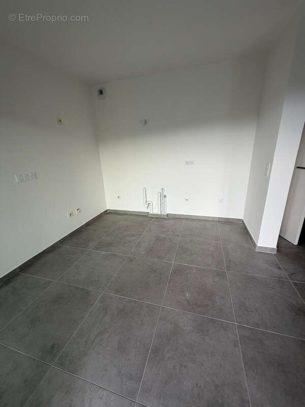 Nice   Superbe T2 neuf de 41 m2 en étage élevé - photo 6