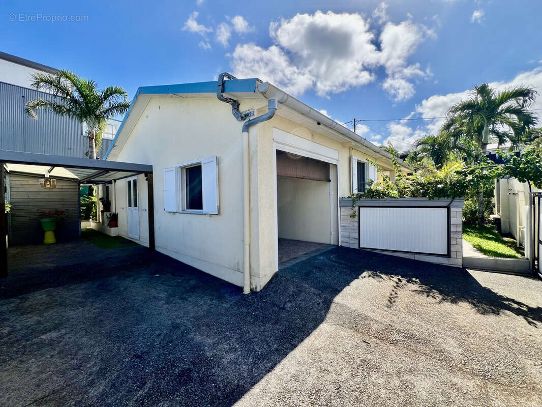 Maison à SAINT-JOSEPH