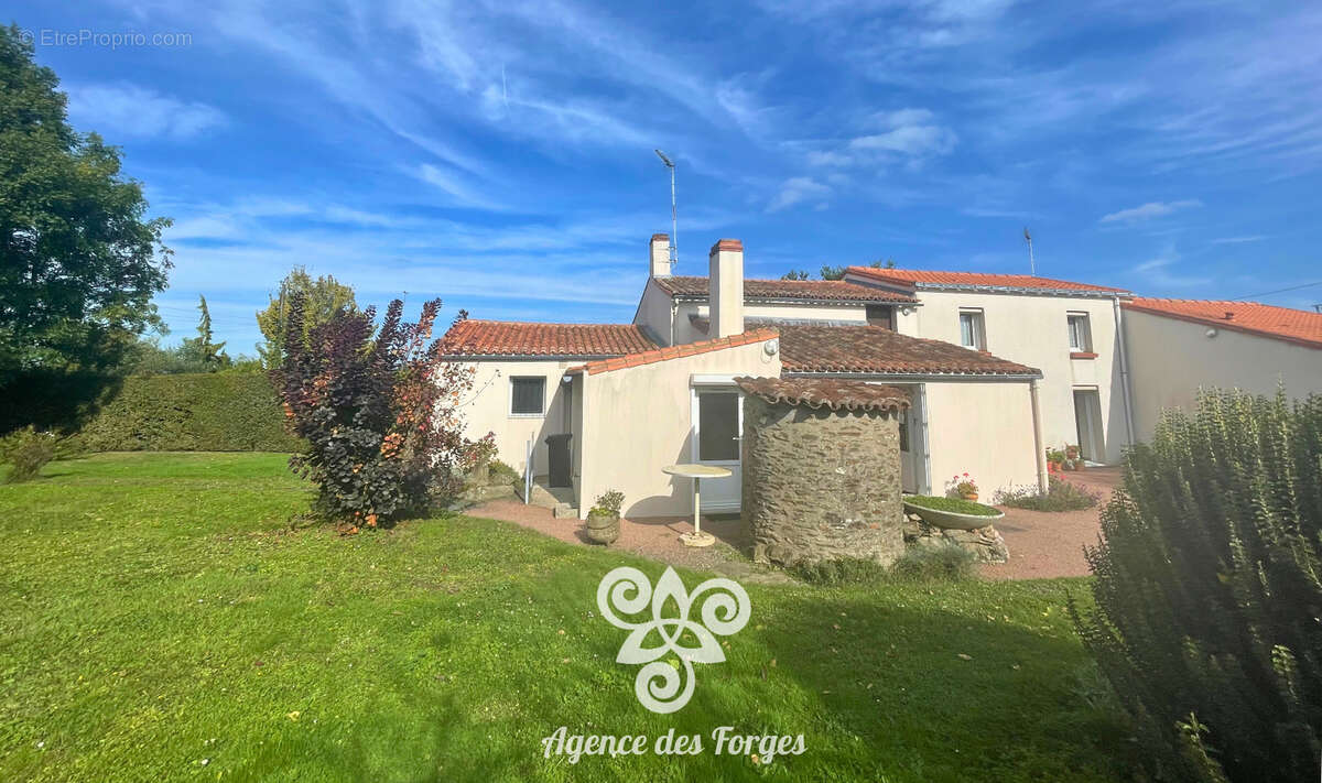 Maison à LA REMAUDIERE