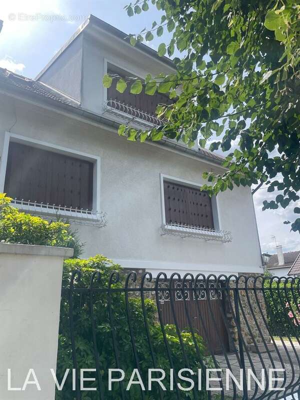 Maison à AULNAY-SOUS-BOIS