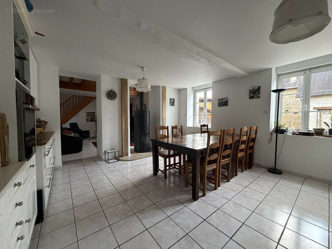 Maison à PARGUES