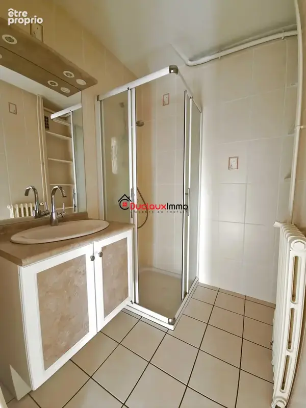 Appartement 2 chambres avec cave - DPE C - photo 5