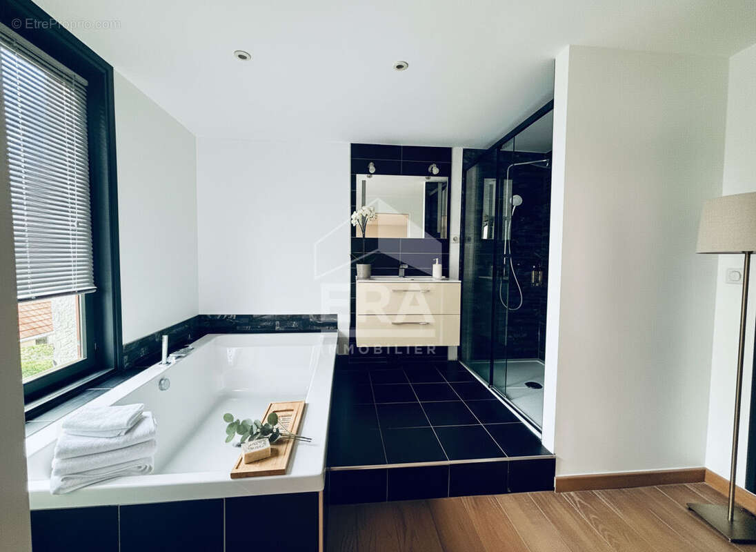 Maison 129m² à Trépied - photo 4