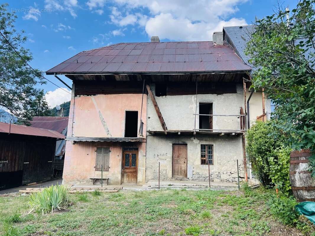 Maison de village à rénover 73630 JARSY - photo 4