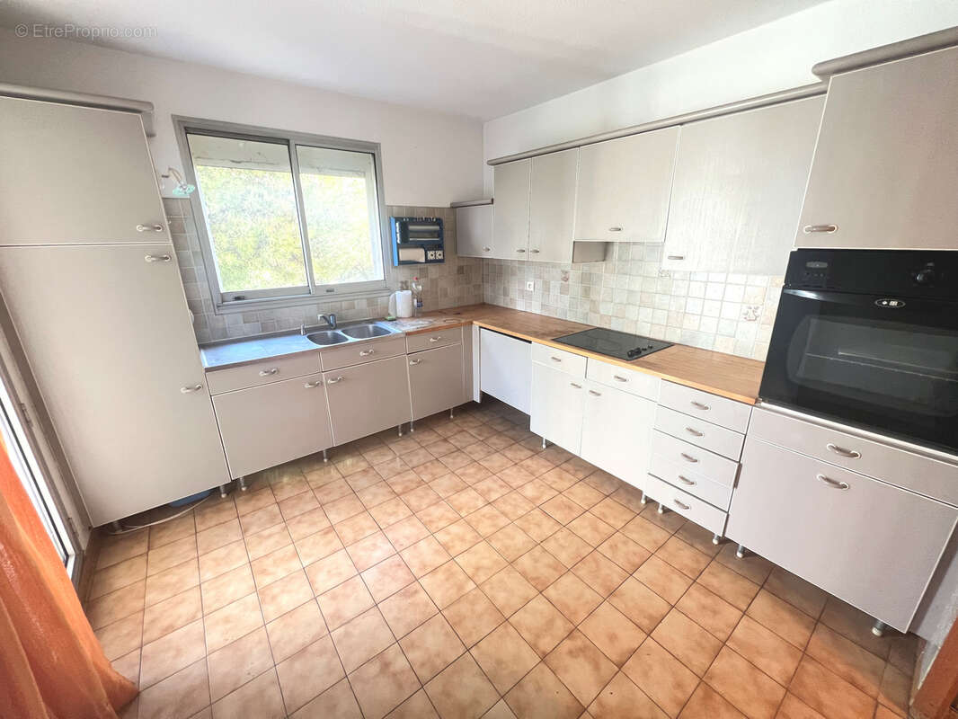 Appartement à LA GARDE