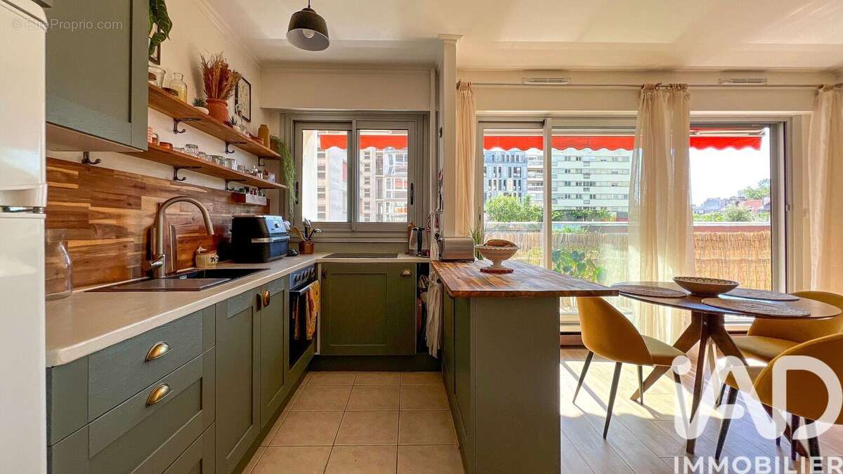 Photo 5 - Appartement à PARIS-19E