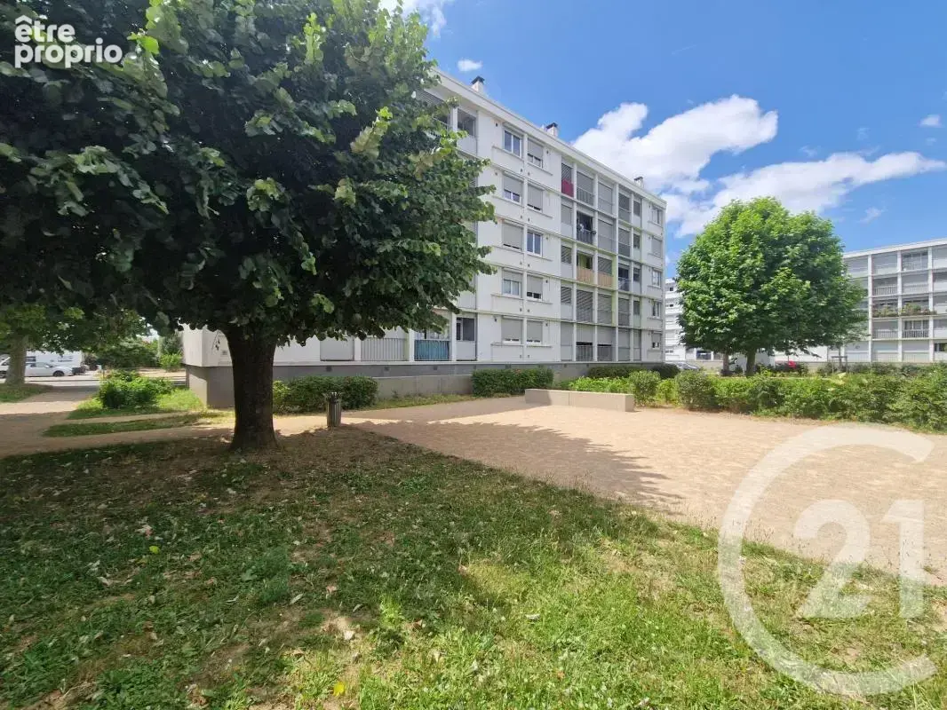 Appartement 65 m² à Venissieux  - photo 12