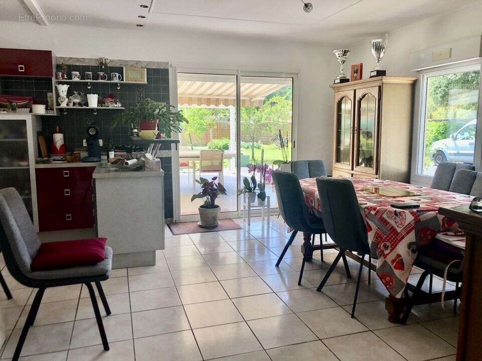 Maison 125 m² à Vendays-Montalivet  - photo 3