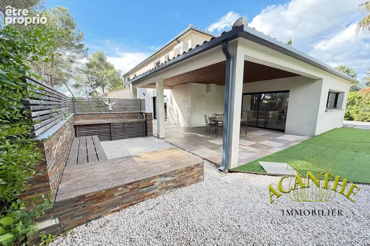 Maison 215 m² à Prades-Le-Lez  - photo 8