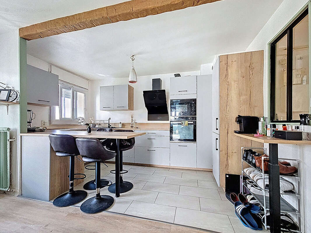 Appartement à SARTROUVILLE