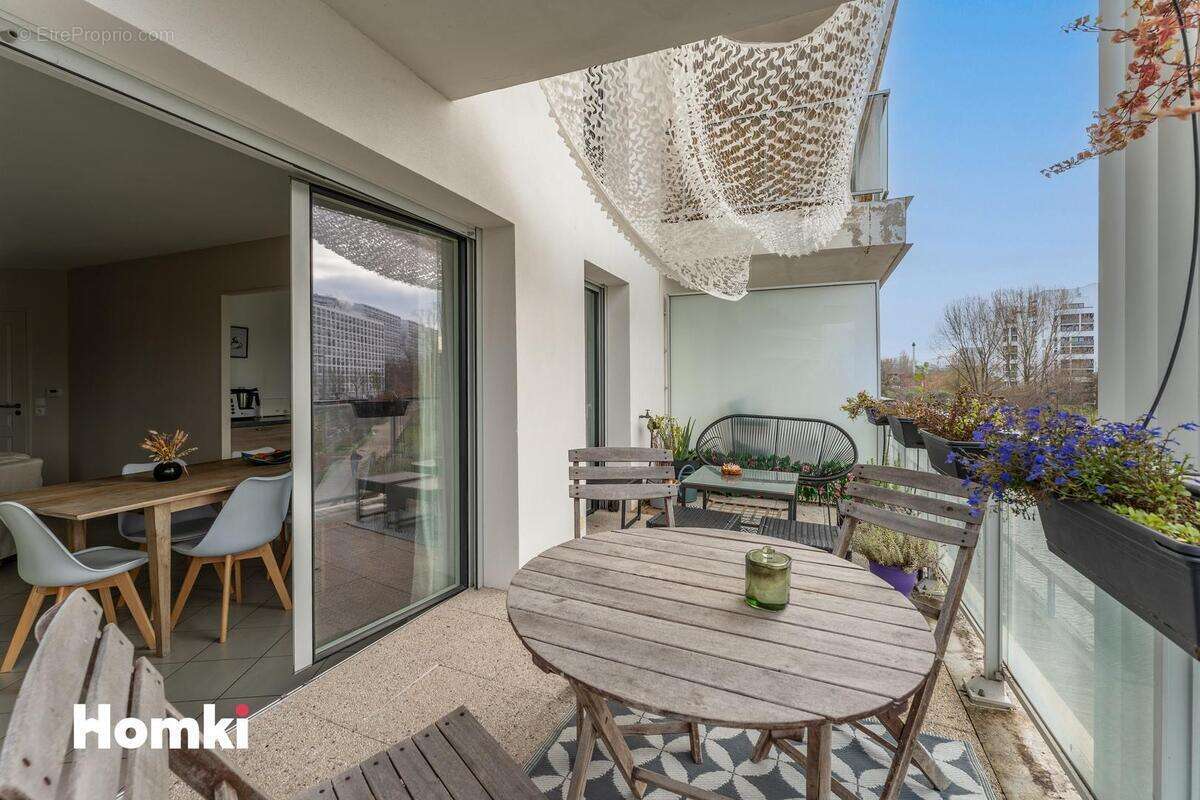 Appartement à BORDEAUX