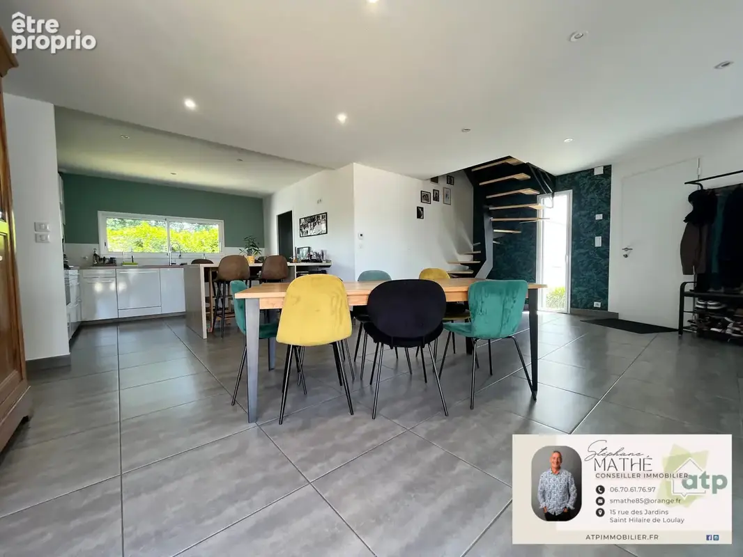 Maison d'archi toit plat 2015 - 143 m2 hab, 4 ch dont une suite parentale avec espace dressing & salle d'eau, - photo 4