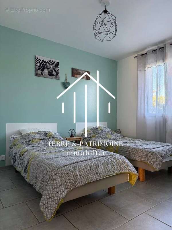 Maison à VALLON-PONT-D'ARC