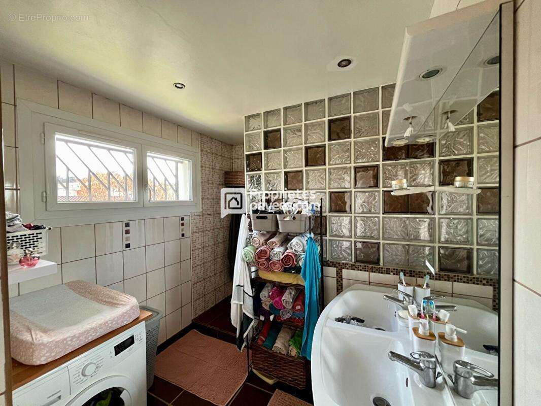 Maison à LE TAILLAN-MEDOC