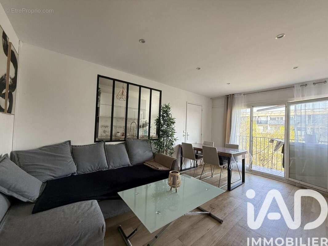 Photo 2 - Appartement à LE MEE-SUR-SEINE