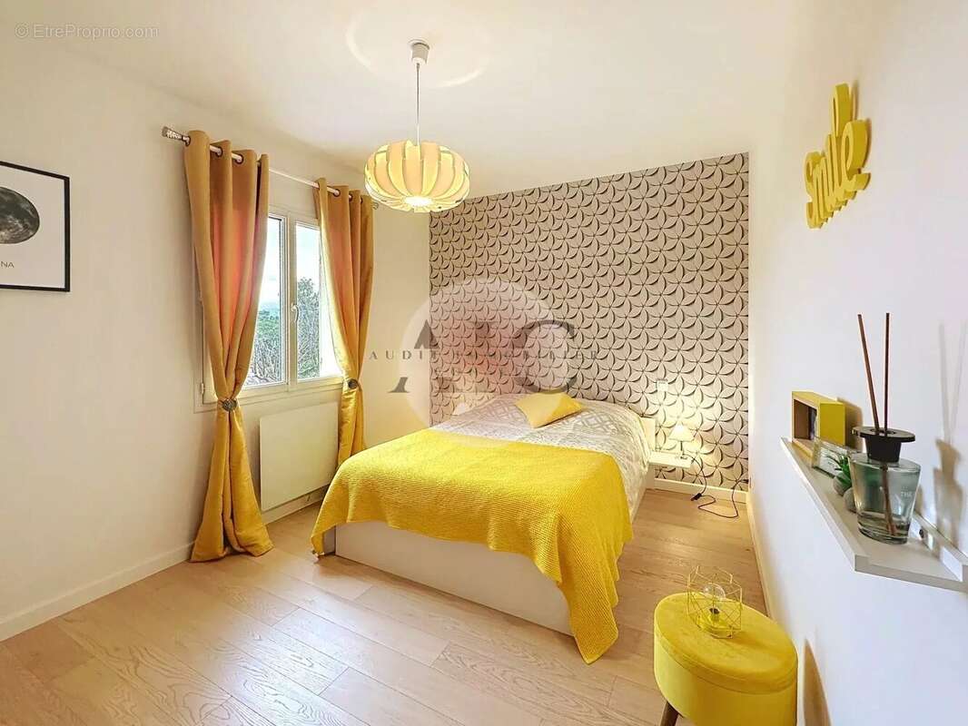 Maison à MONTAUROUX