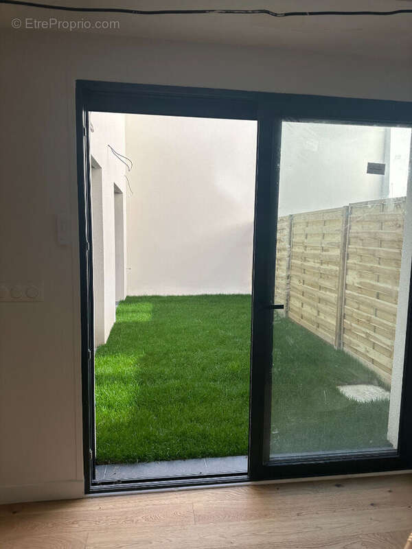 Appartement à PARIS-19E