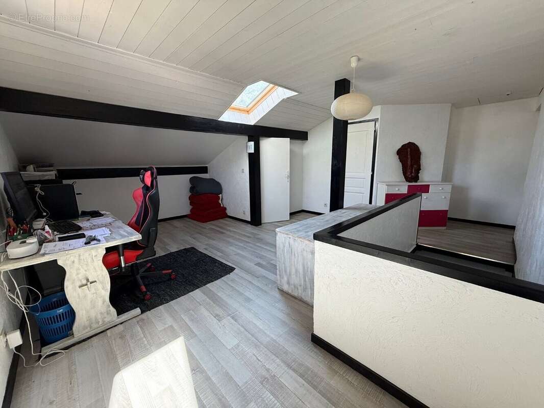 Maison à NOTRE-DAME-DES-MILLIERES