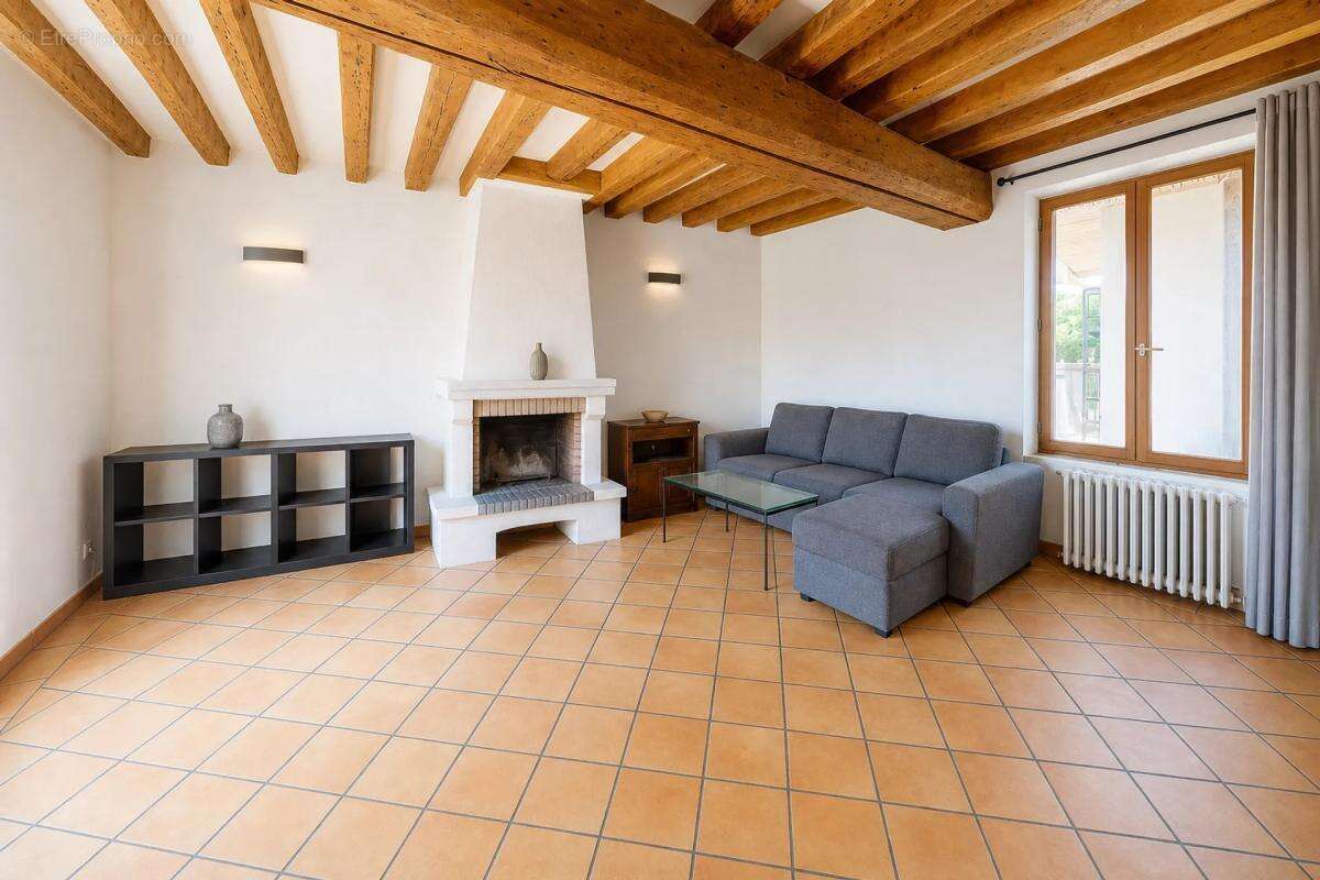 Maison à ESMANS