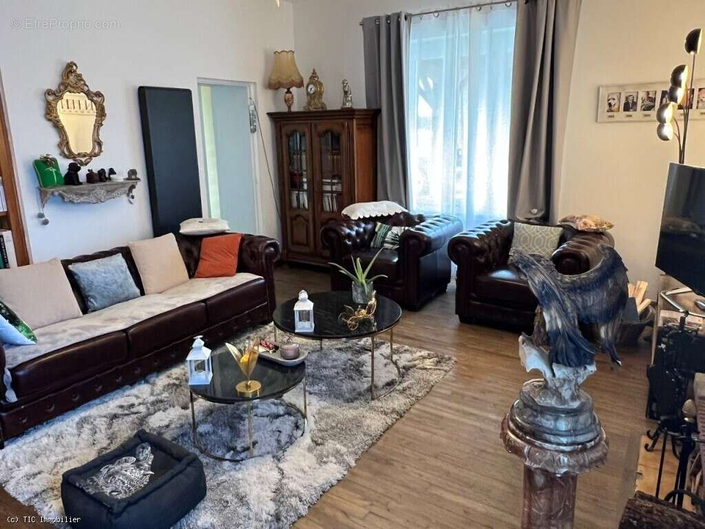 Maison à VILLEFAGNAN