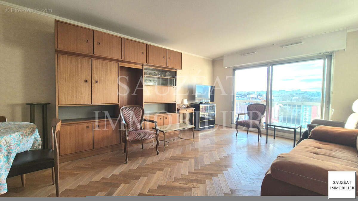 Appartement à BAGNEUX