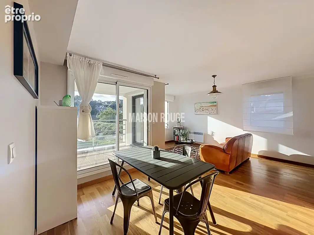 Perros Guirec Un appartement lumineux au  port, avec garage et stationnement - photo 3