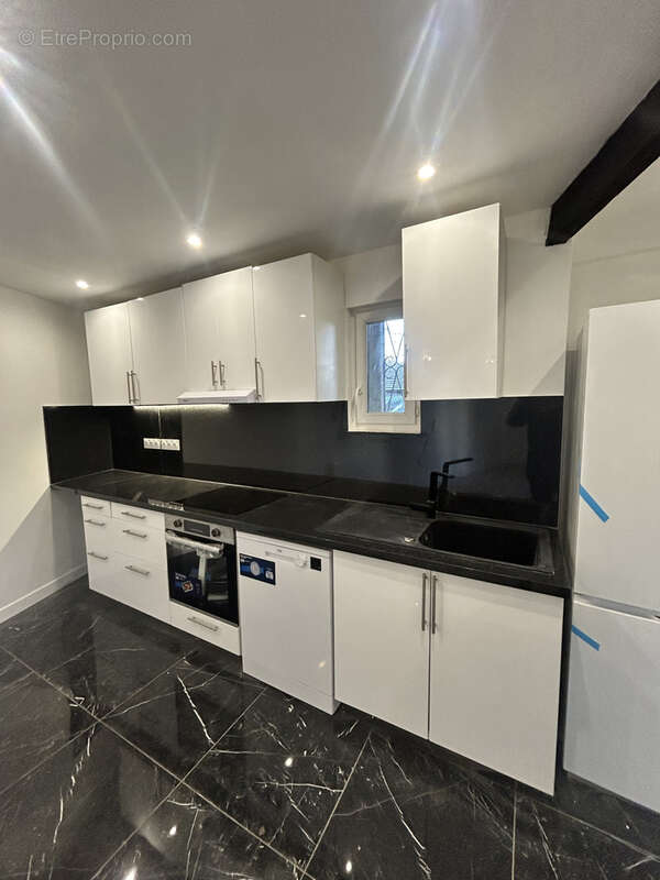 Maison à SAINT-MAUR-DES-FOSSES