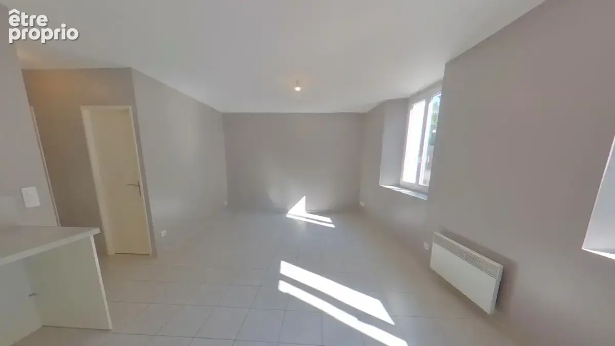 Appartement le luc  t3 rénové 56m² - photo 2