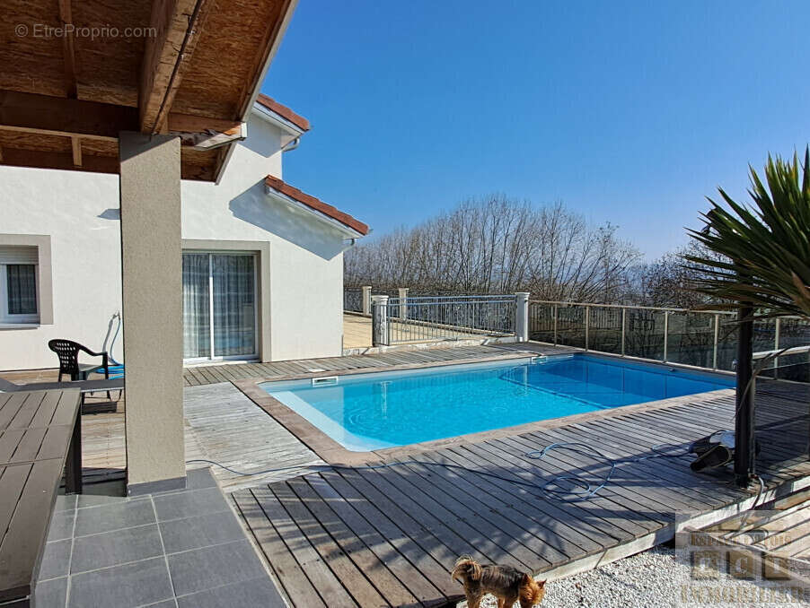 Maison à LA COTE-SAINT-ANDRE