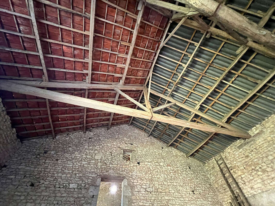 Maison à VALDIVIENNE