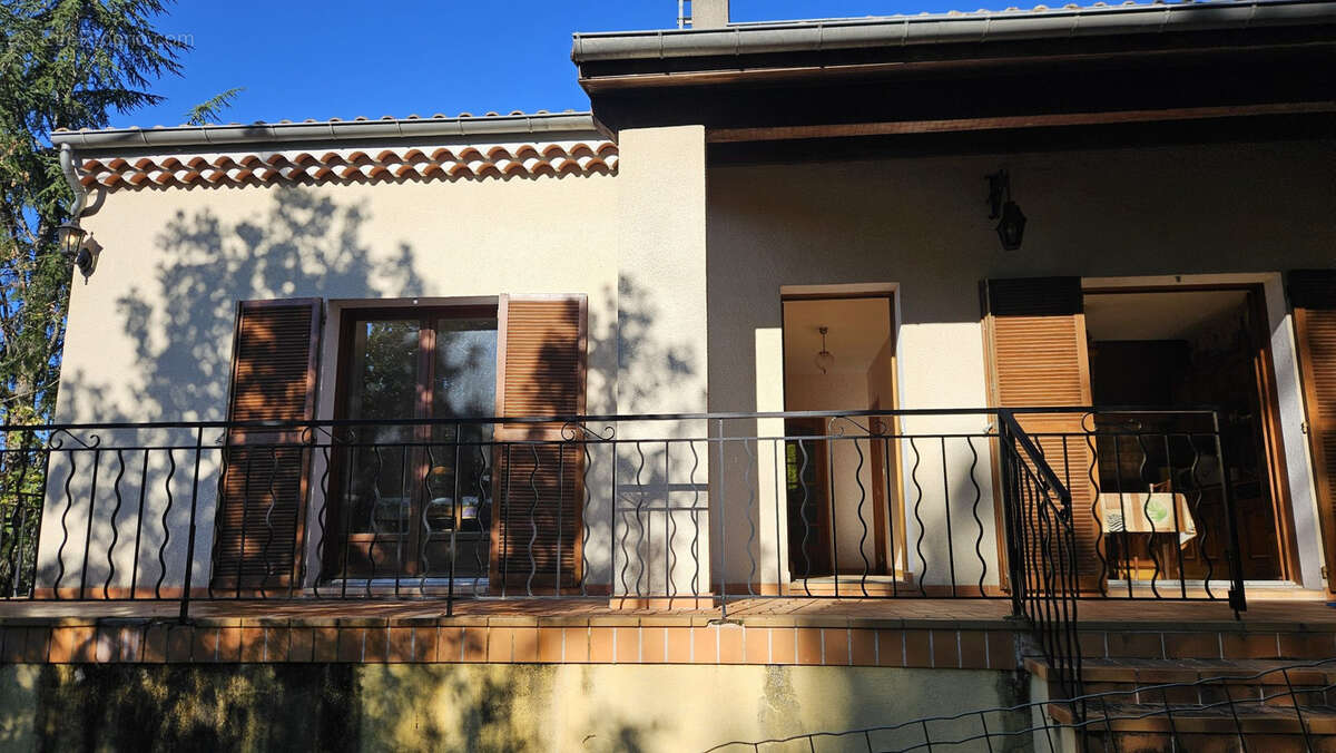 Maison 190 m² à Vals-Les-Bains  - photo 8