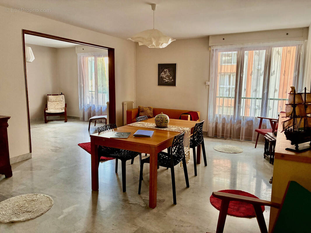 Appartement à CARCASSONNE