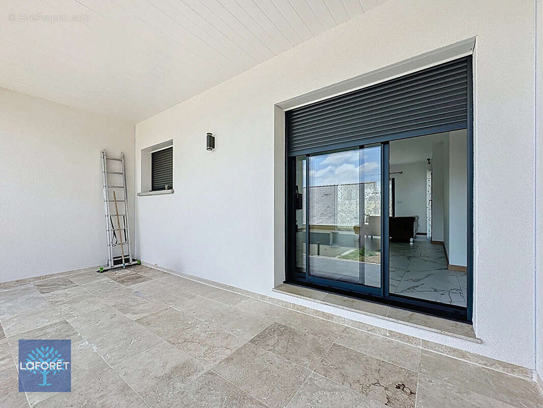 Maison à LA CHAPELLE-JANSON