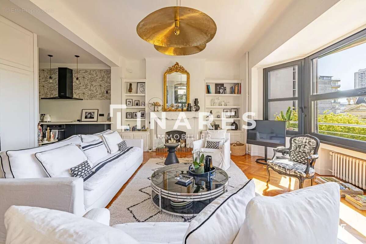 Appartement à MARSEILLE-8E