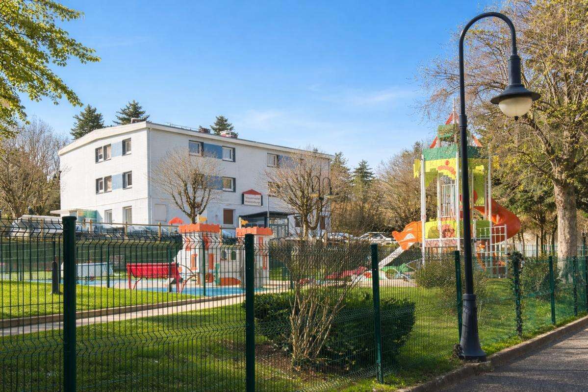 Appartement à SAINT-QUENTIN-FALLAVIER