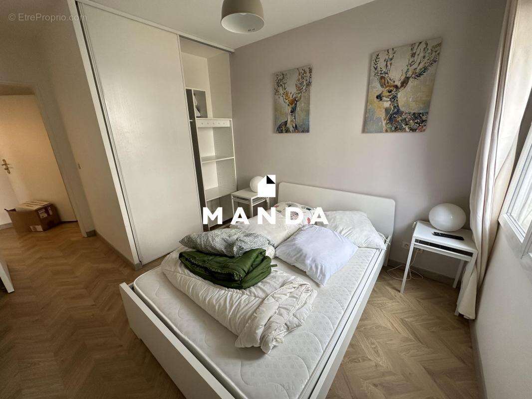 Appartement à CORBEIL-ESSONNES